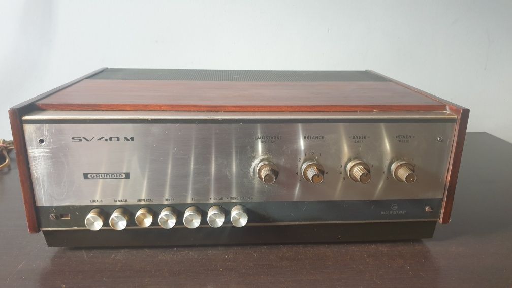 Grundig SV 40 M na germanach