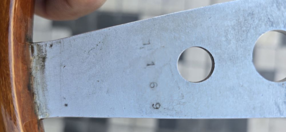 Volante de madeira de marca personal vintage