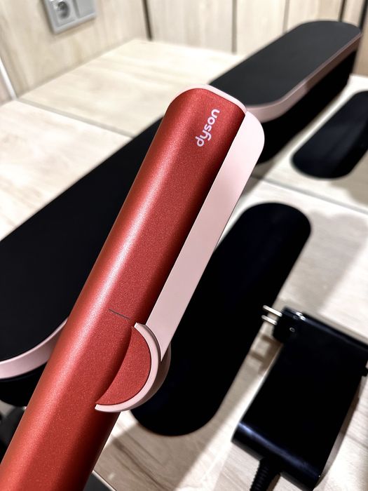 Dyson airstrait дайсон еірстрейт ябко