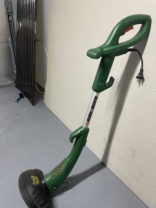 Podkaszarka black&decker