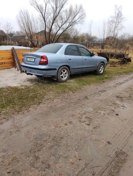 Продам нубіру 2003 року 2.0 бенз