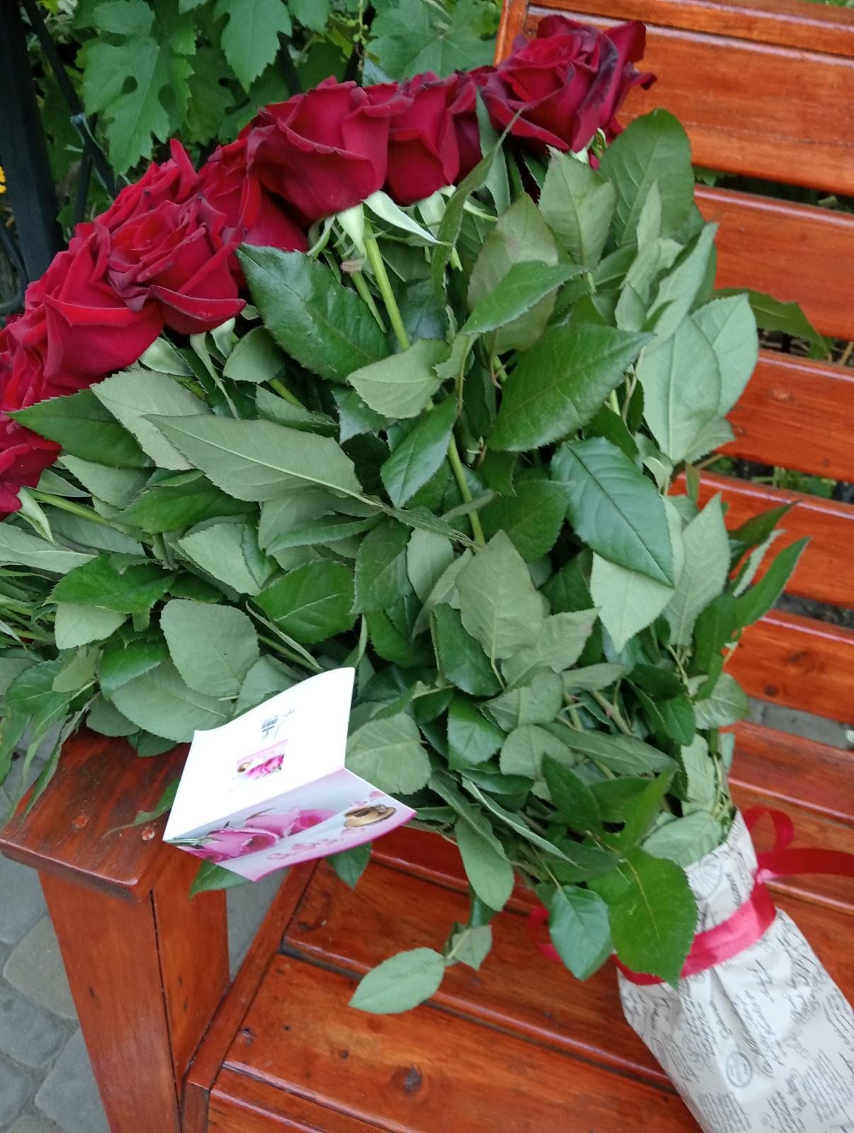 Купить розы в Запорожье, доставка цветов в Запорожье