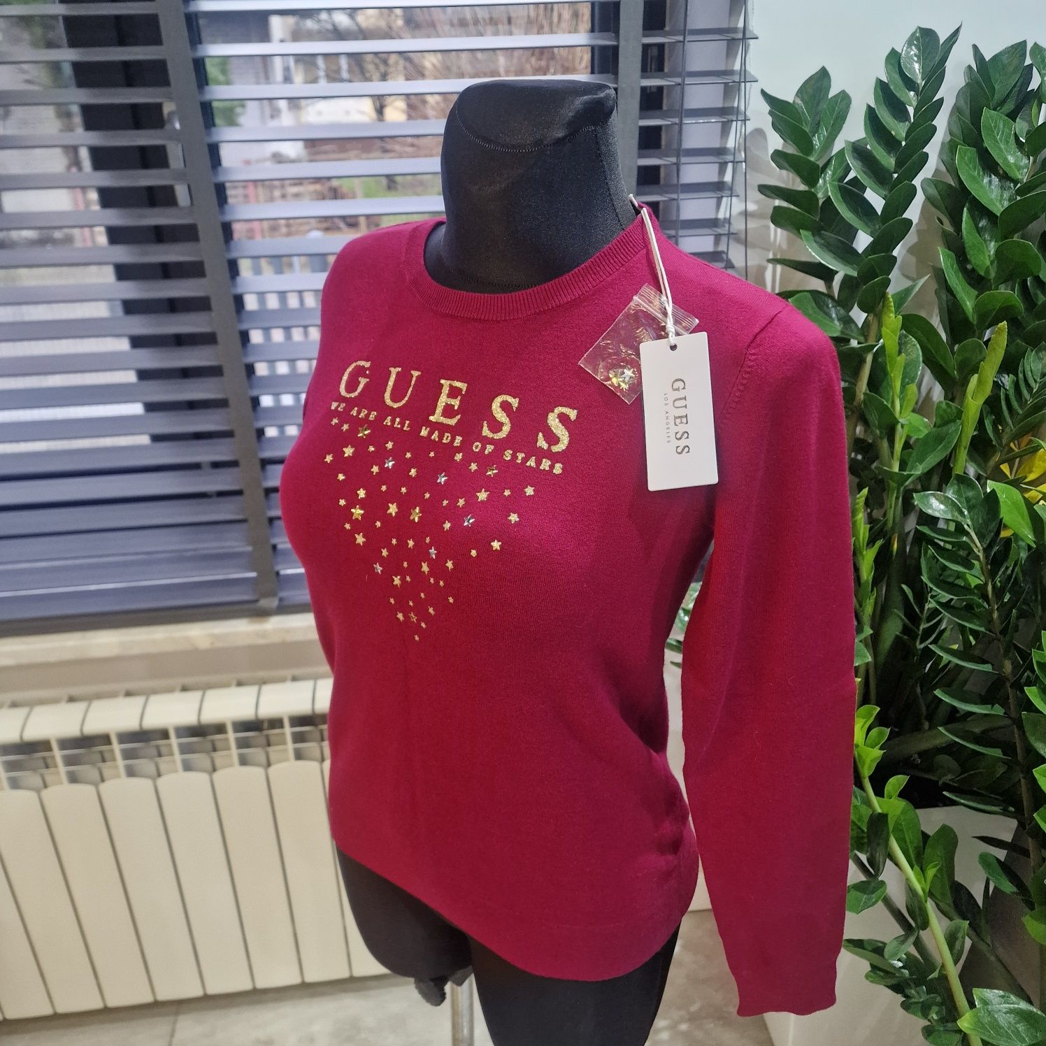 Sweterek Guess s-m