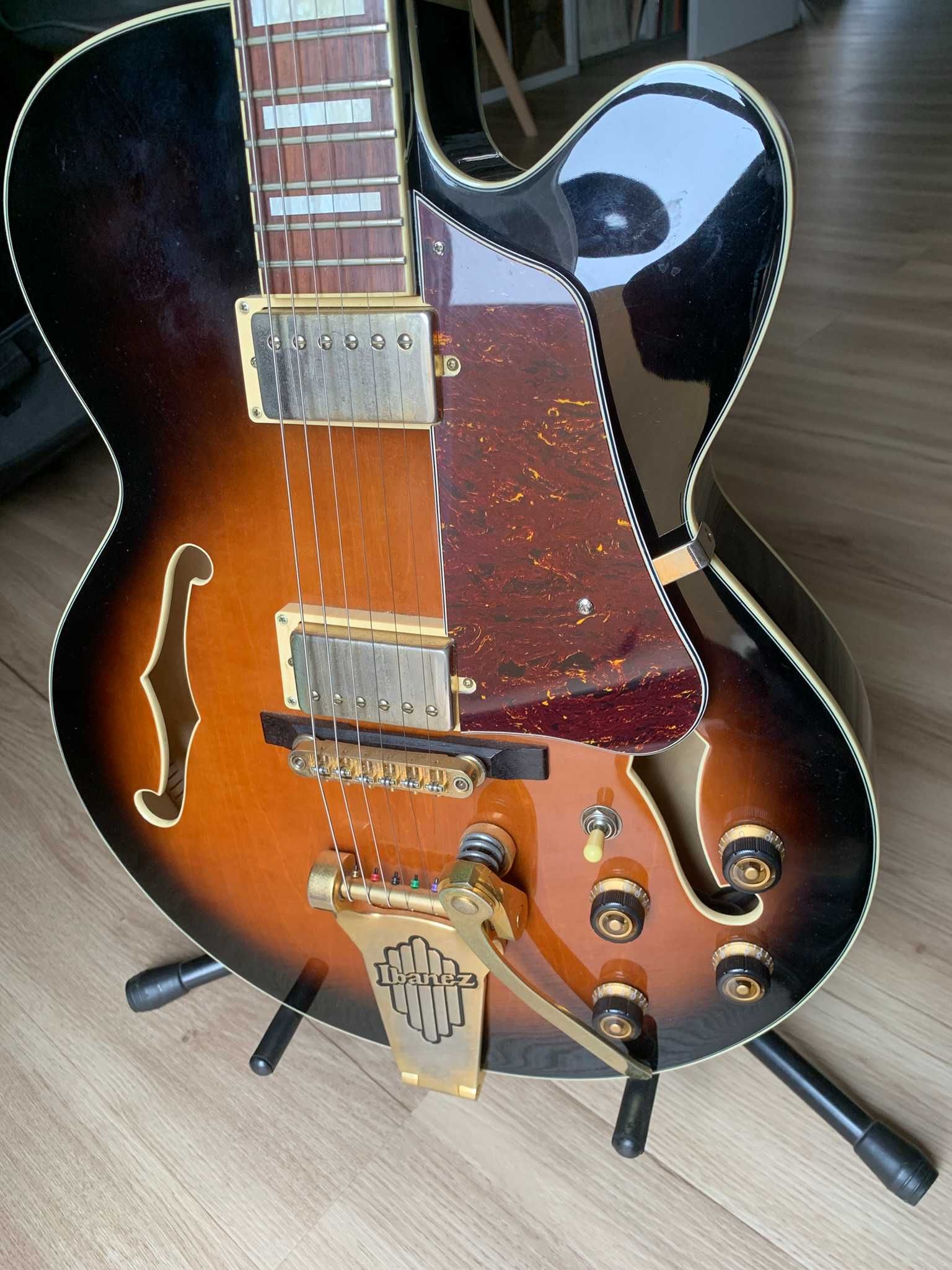 Ibanez AF75TDG-VSB com Case Gator