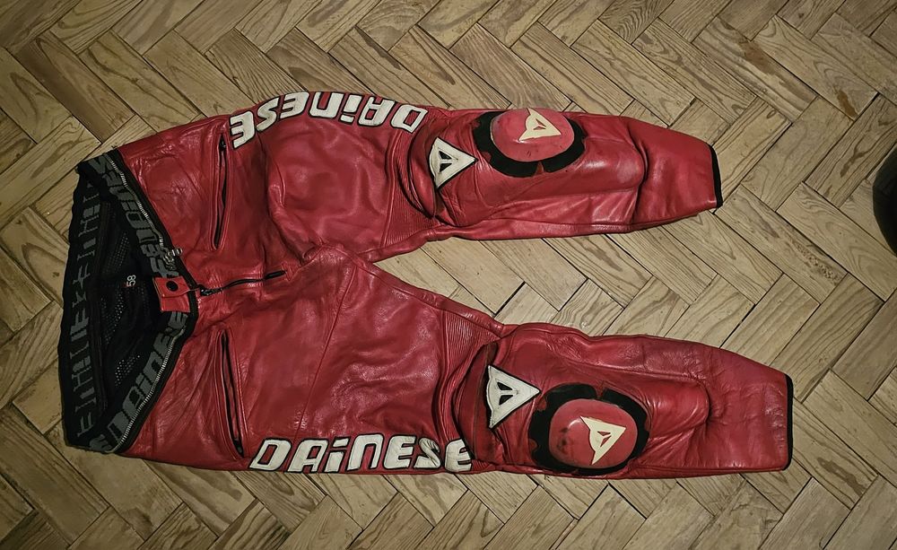 Calças Dainese Fato