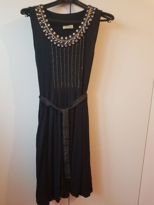 Vestido preto. Lanidor