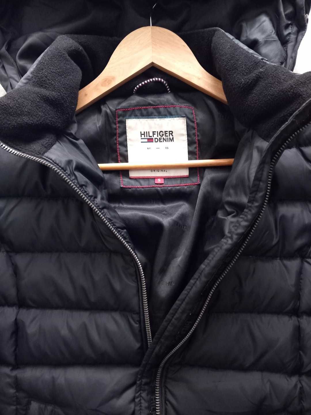 Tommy Hilfiger puchowa kurtka pikowana basic jesień zima