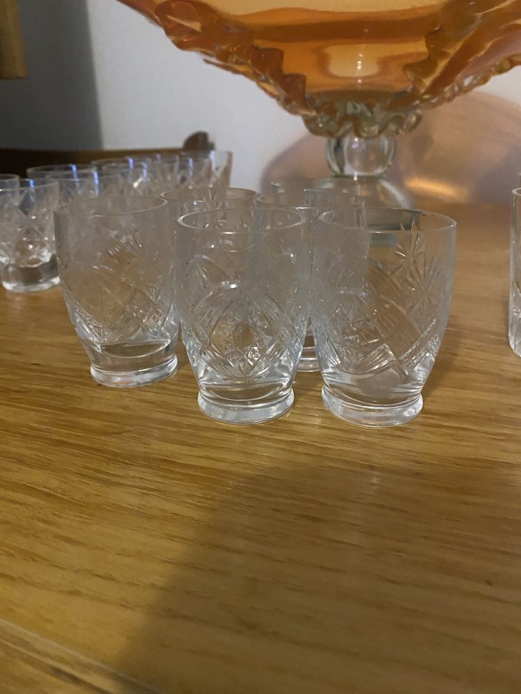 Продам рюмки хрустальные