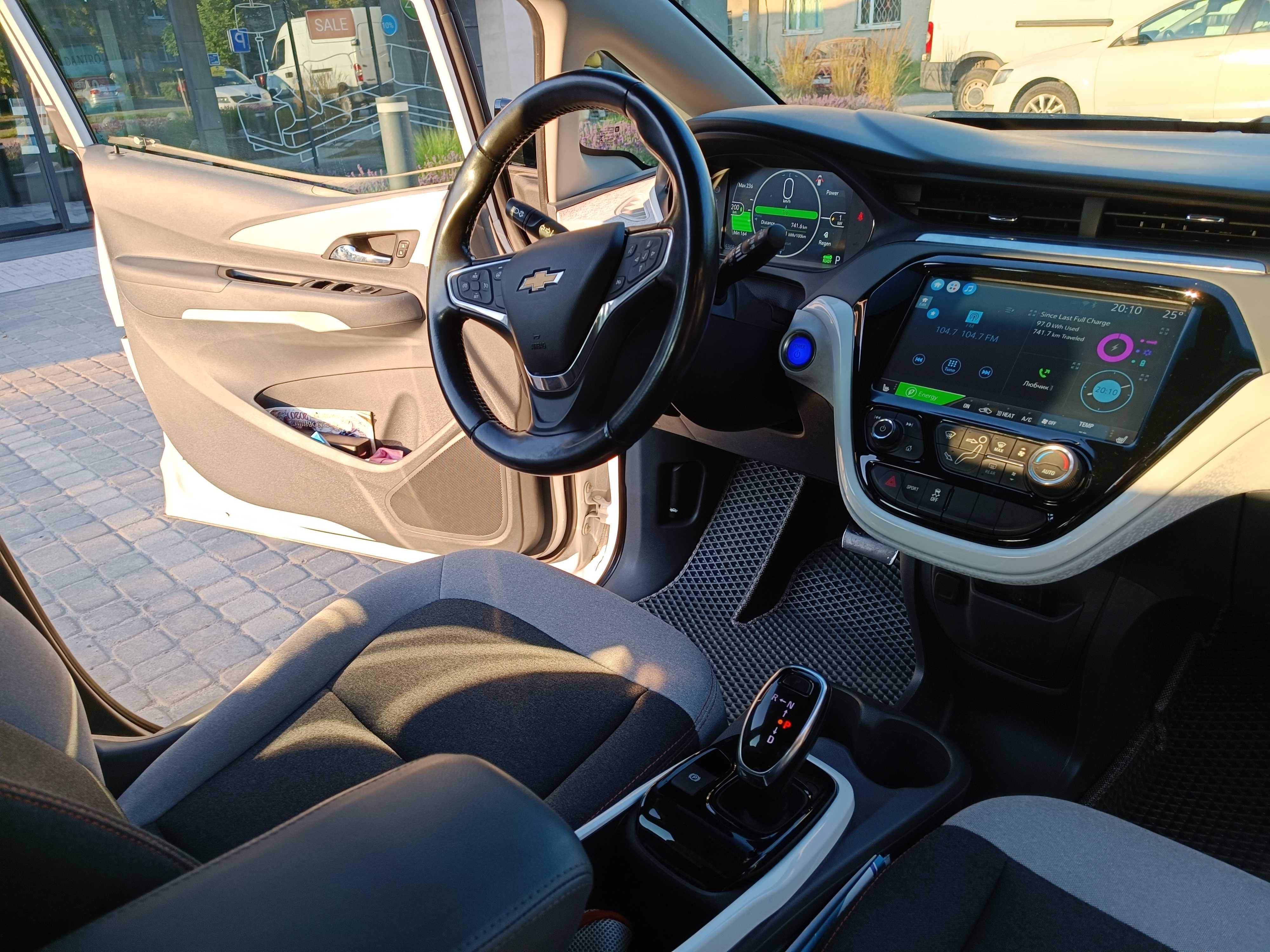 Chevrolet Bolt EV 2020р, 64 кВт ідеальне сімейне авто