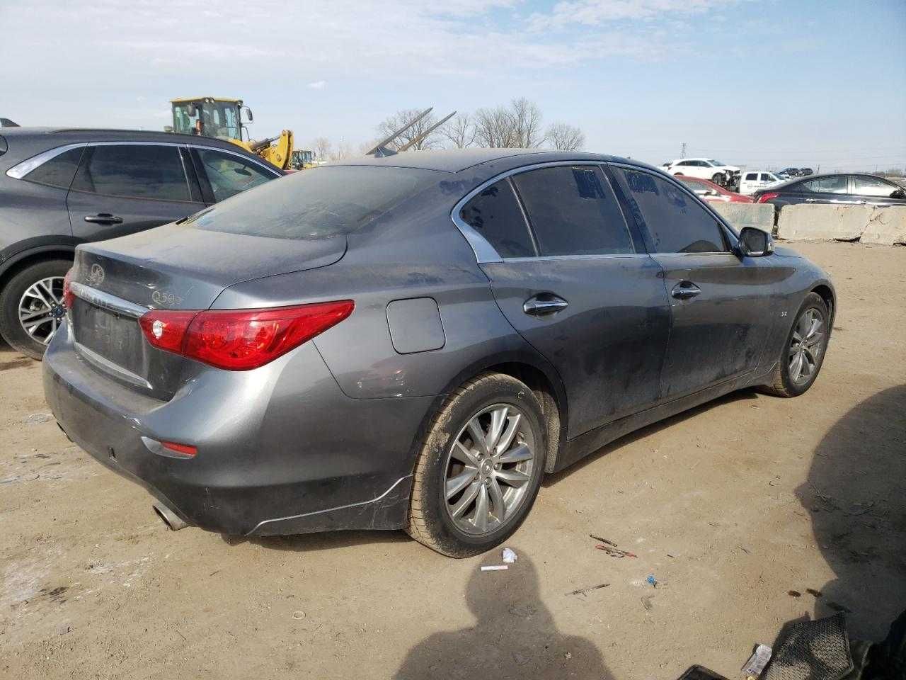 Infiniti Q50 Base 2015