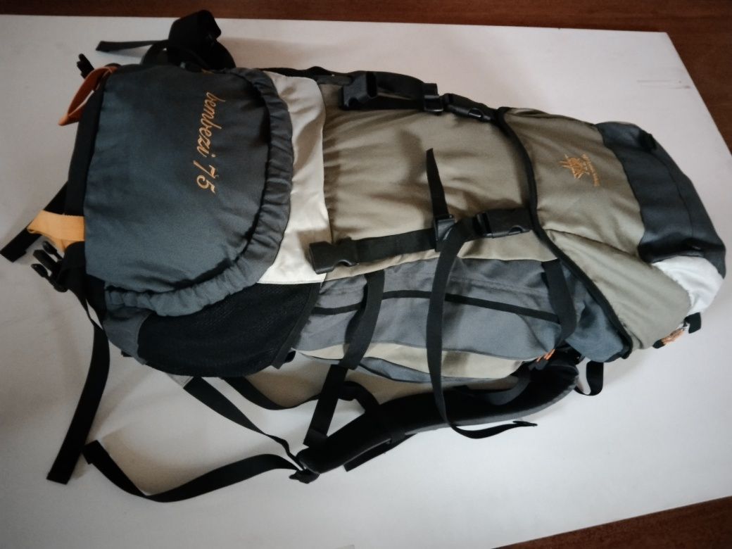 Plecak turystyczny WIDEBEAST duzy 75/80 l