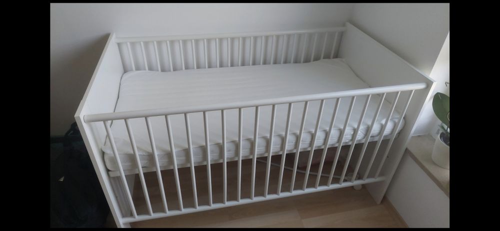 Łóżeczko dla dziecka 140x70 z materacem