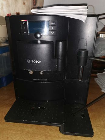 Pełny automat do kawy ciśnieniowy Bosch VeroProfesional 100 sprawny
