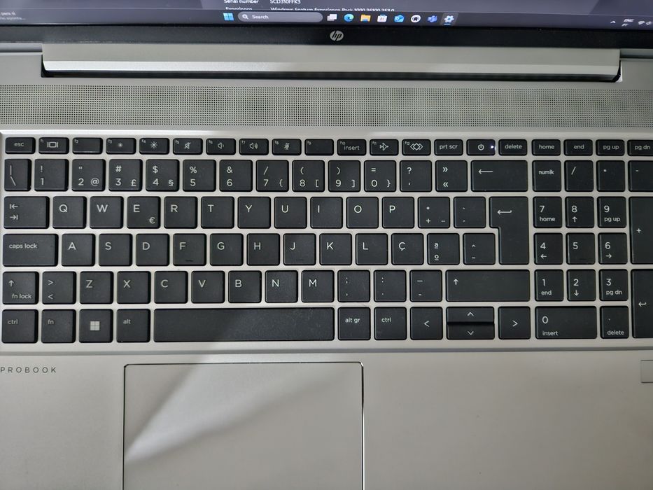 Portátil HP G9 Probook 455 Ryzen 7 5825U NOVA
