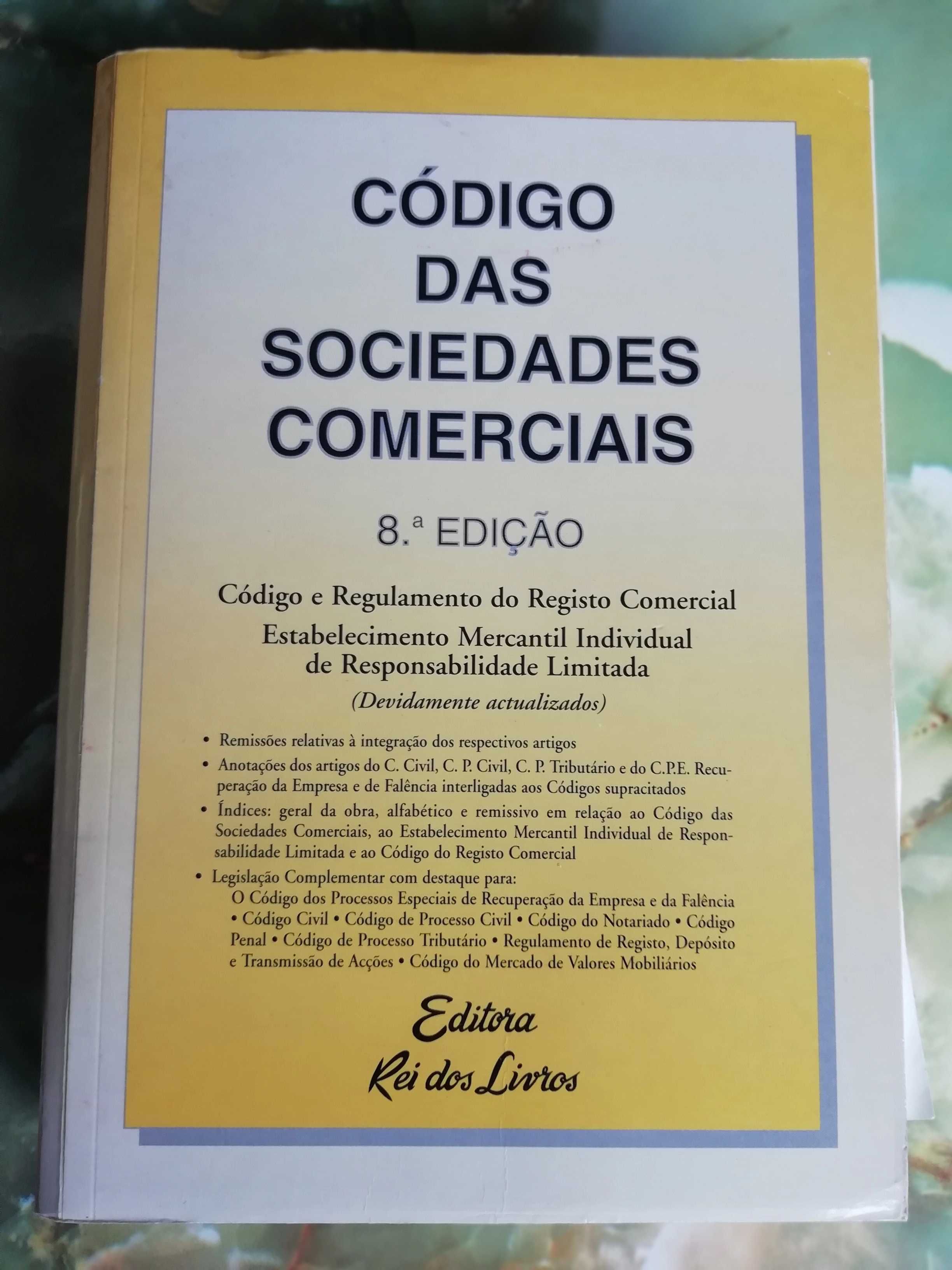 Livros de Direito - CRP, CC, CSC, D Obrig, D Administ, Introd Direito