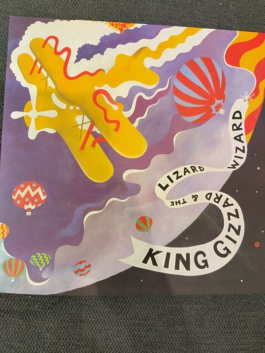 King Gizzard and the Lizard wizard Quarters