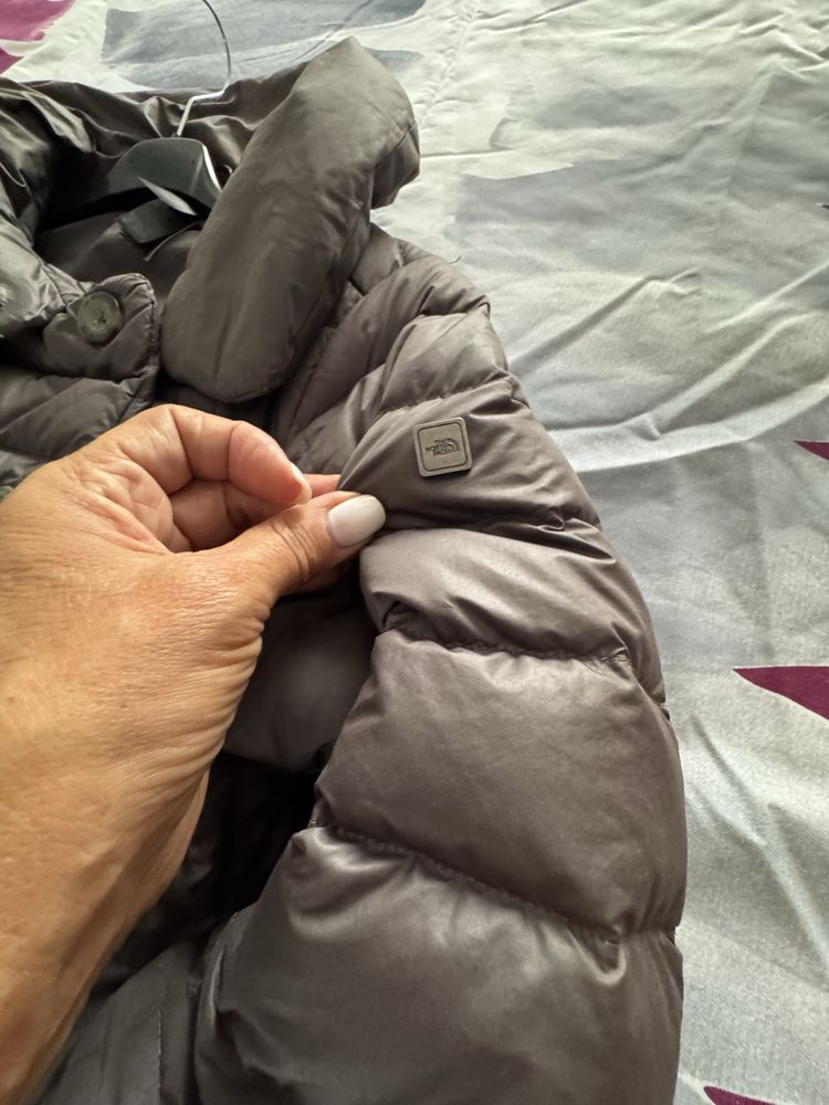 Casaco de pena comprido North Face M