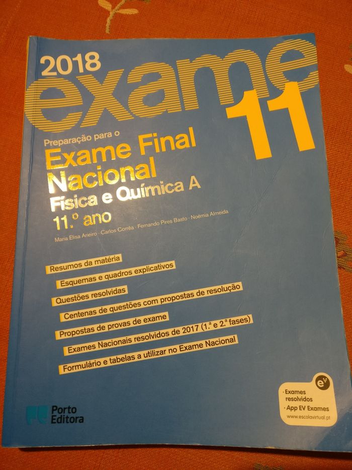 Livro preparação exame final Física Química A