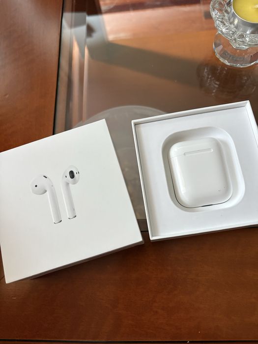 Caixa de Airpods 2