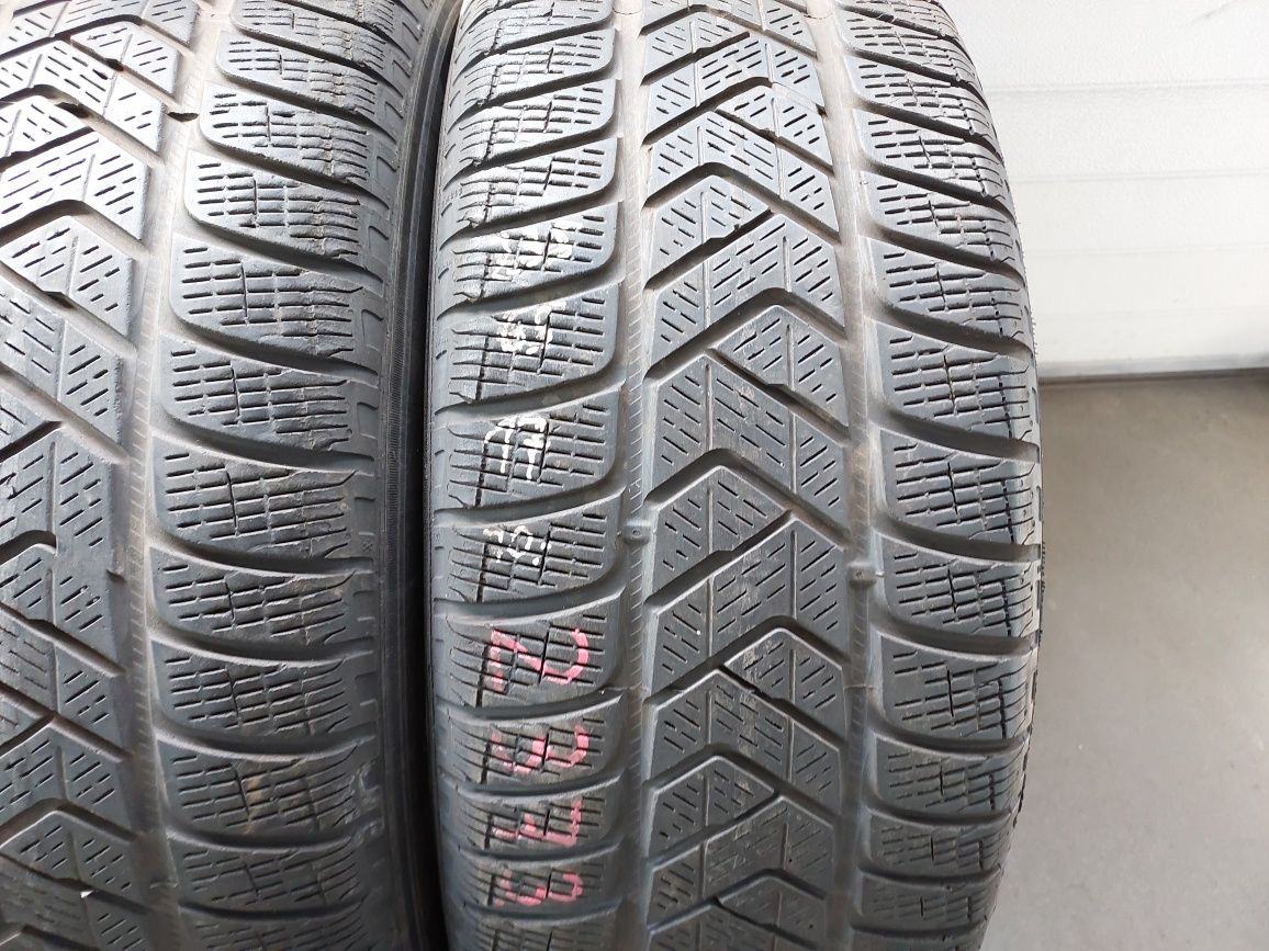 2 opony zimowe Pirelli 235/65/17 108H