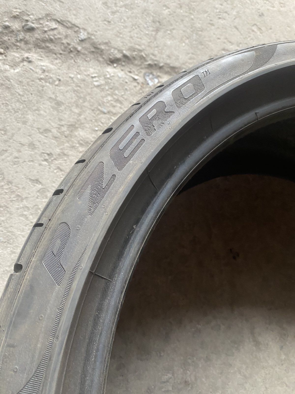 235.35.19 Pirelli 2шт лето БУ склад шины резина из Европы 35 R19