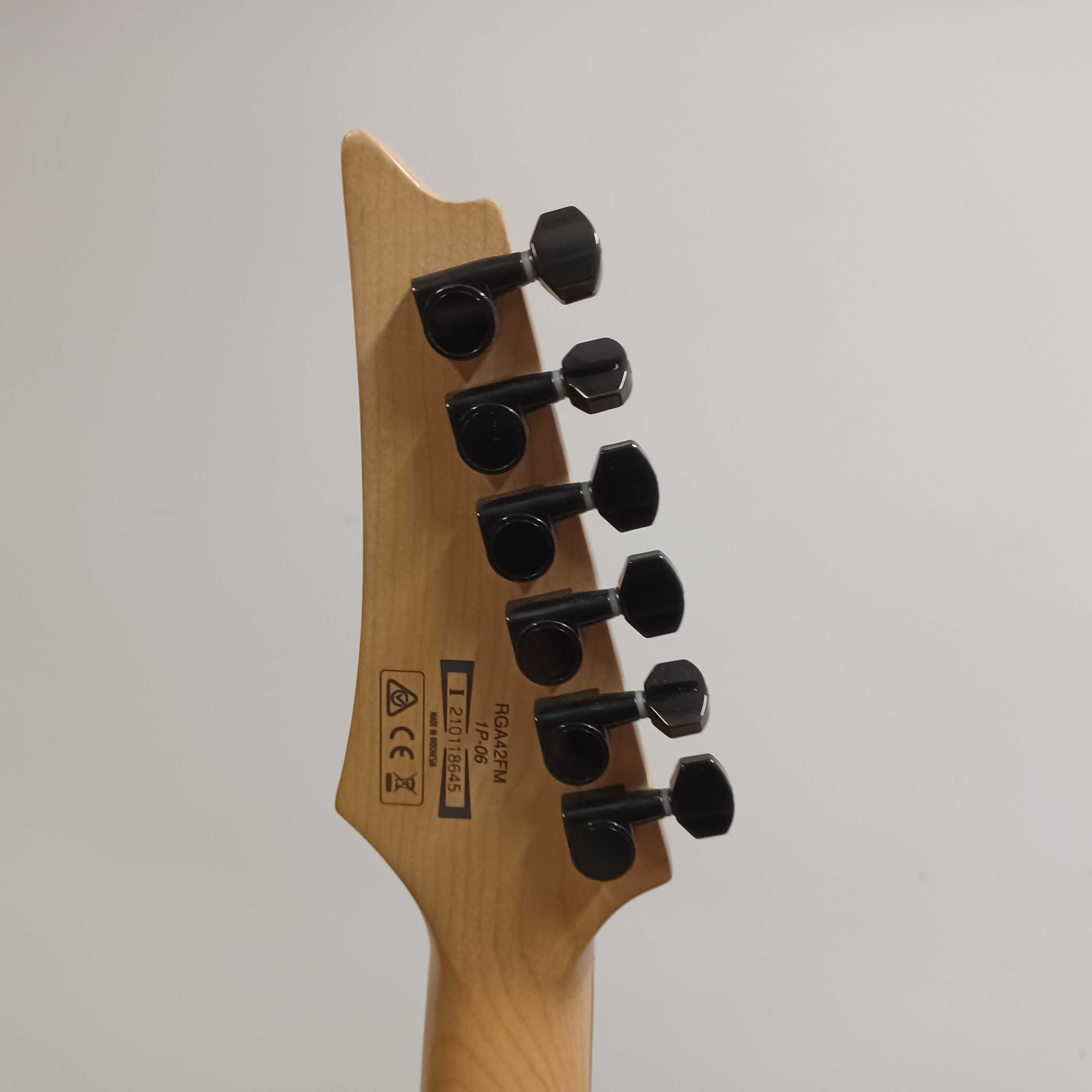 Ibanez RGA42FM gitara elektryczna + pokrowiec