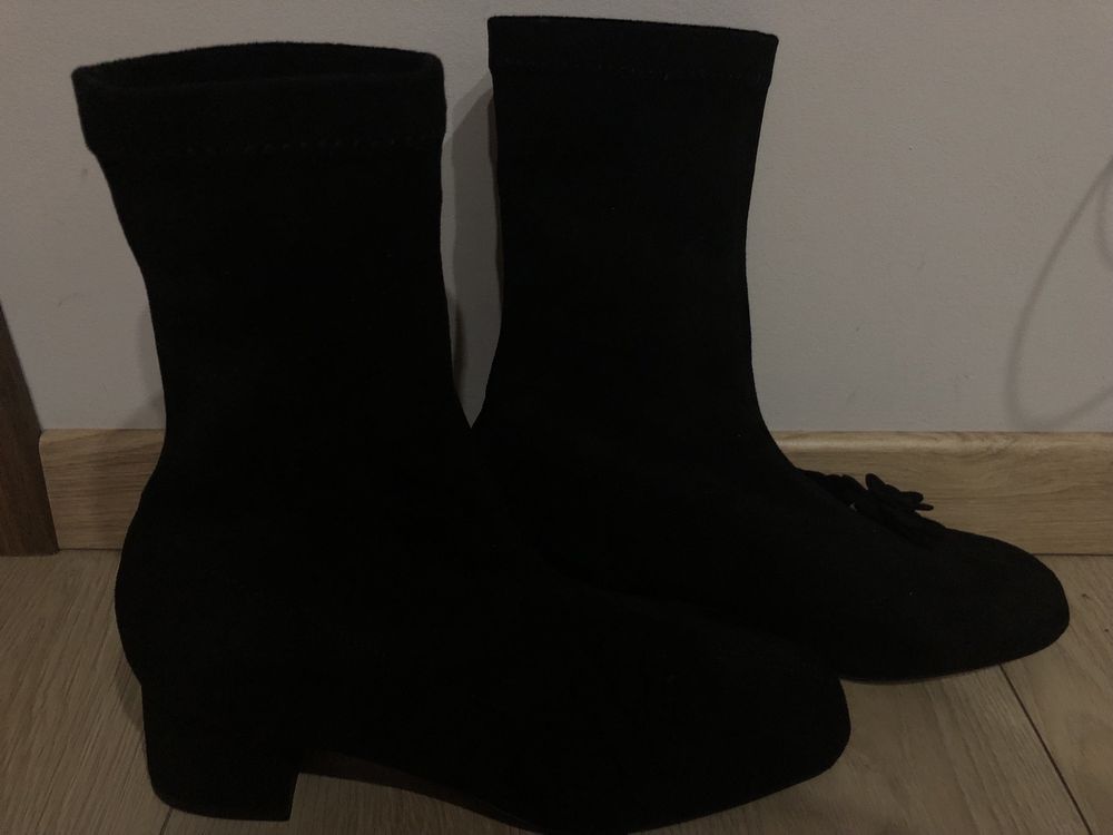 Botki SOLO FEMME r. 37, nowe