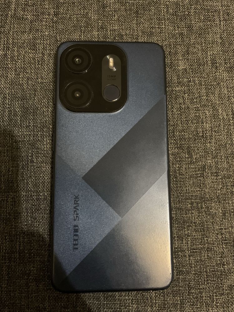 Продам Tecno spark 2023 на 4/64