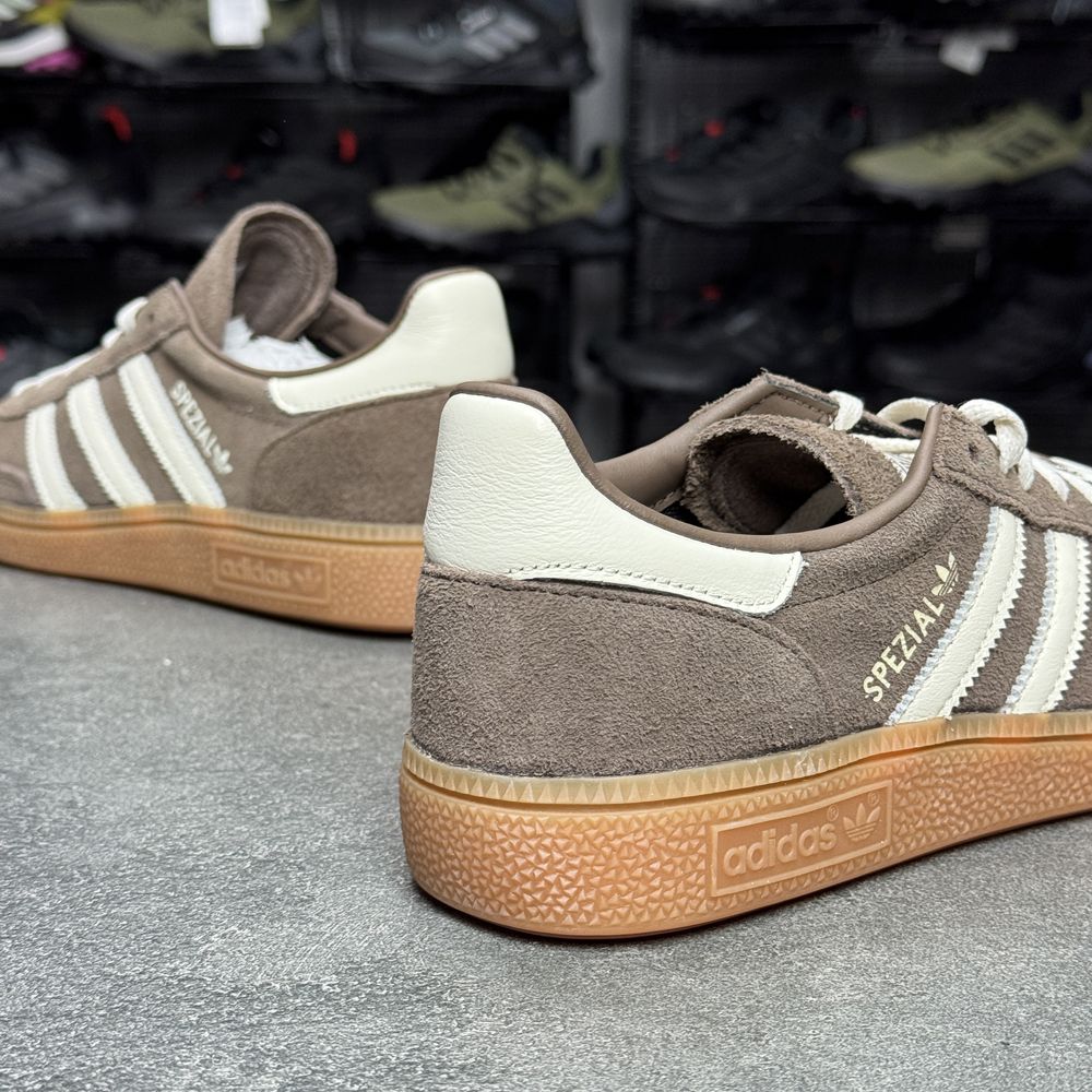 Коричневі кросівки Adidas Handball Spezial IF6490 ОРИГІНАЛ 100% 38 р
