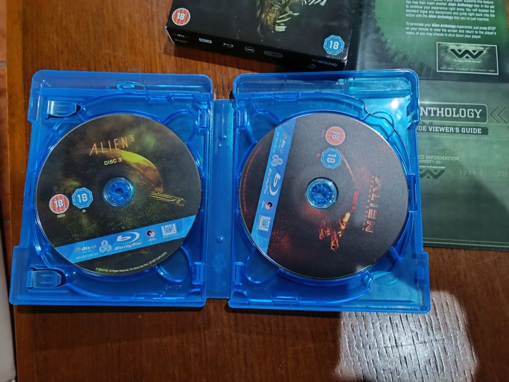 Antologia filmes "Alien" em Blu ray (portes grátis)