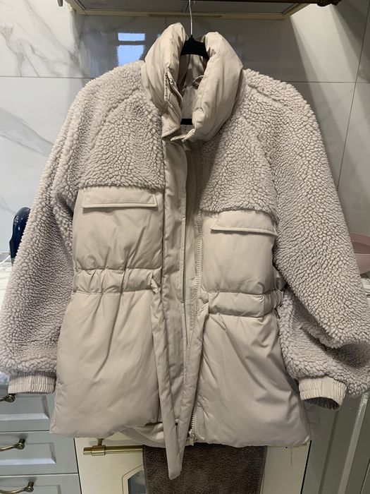 Продам куртку H&M