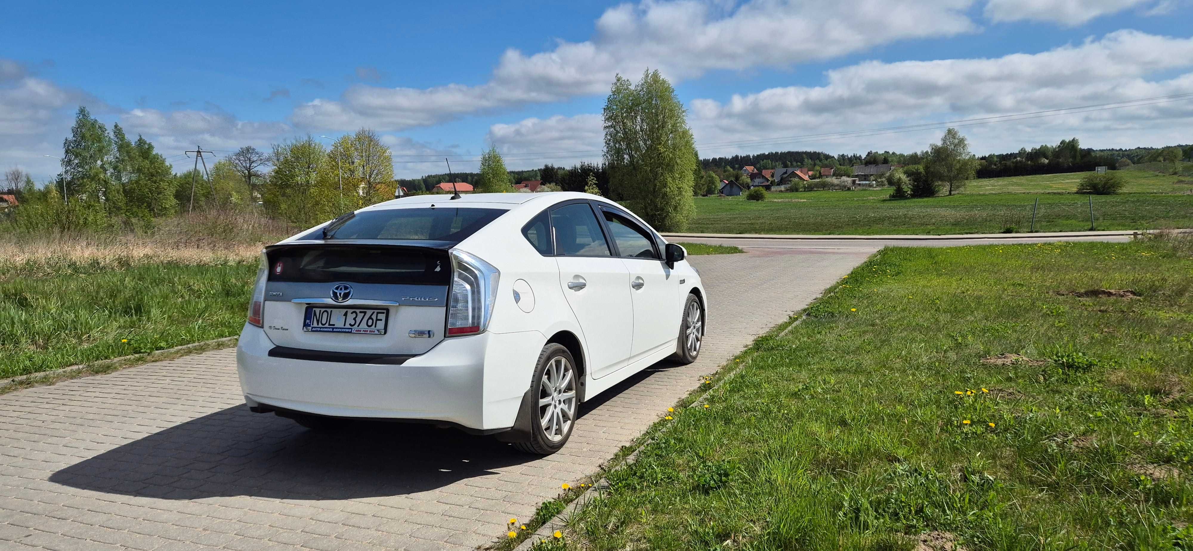 1.8 hybryda -Plug-in -navi-alu-serwis-zarejestrowany.