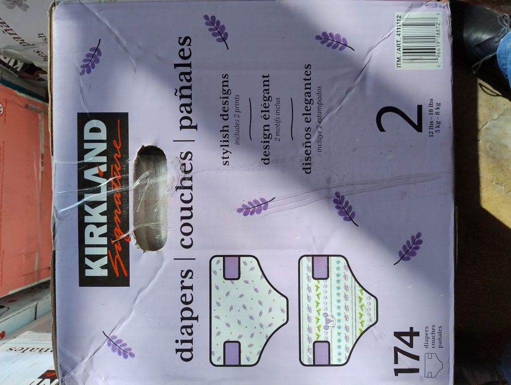 174 шт.  Pampers Kirkland 2, 5-8 кг. США.