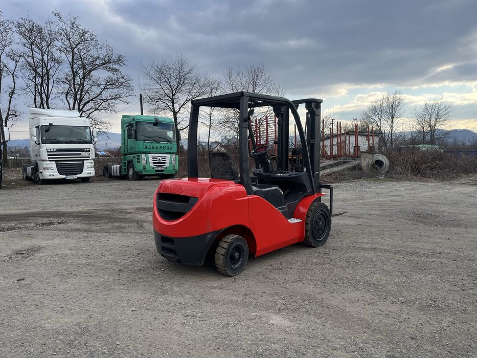 Вилочний навантажувач Belet 3t