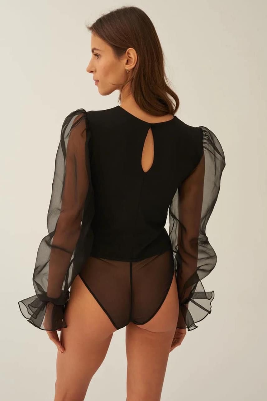 Body Undresscode Hidden Promise