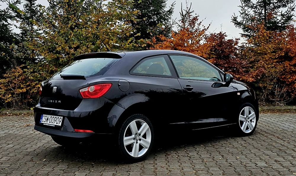 Seat Ibiza 1.4 Benzyna 85KM 2009r Niski przebieg !!!