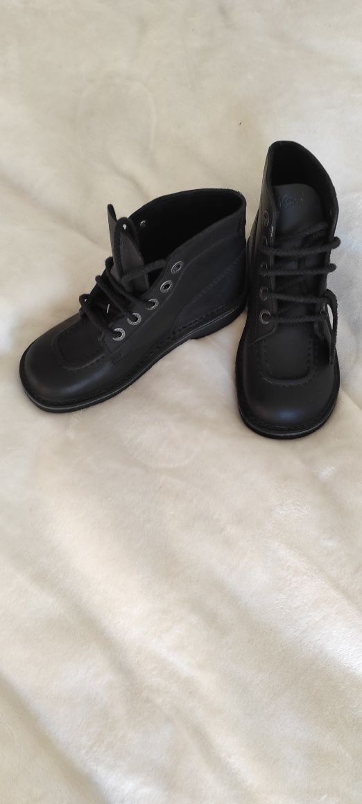 Botas KicKers tam 36