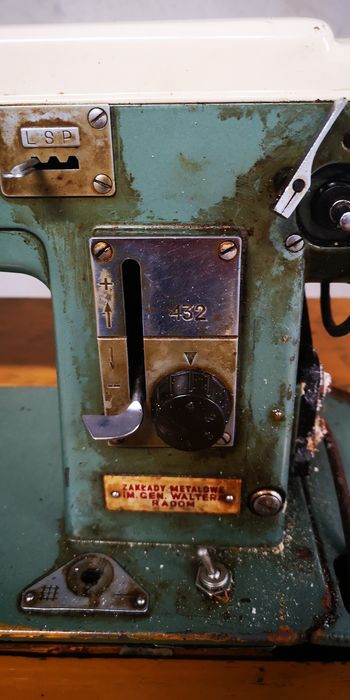 Do sprzedania maszyna do szycia odbiór osobisty