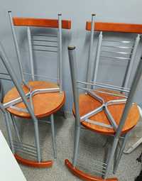 Krzesła metalowe z drewnem