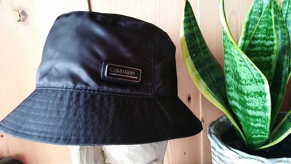 czarny kapelusz/czapka bucket Calvin Klein logo r.uniwersalny