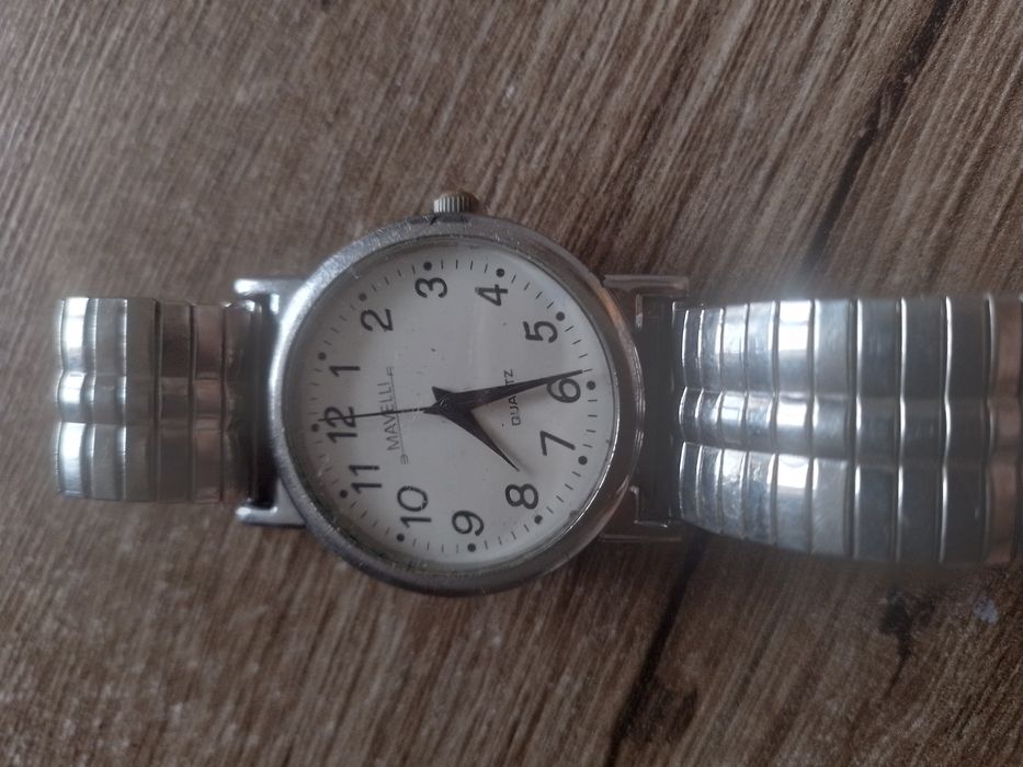 Zegarek srebrny wysylka olx