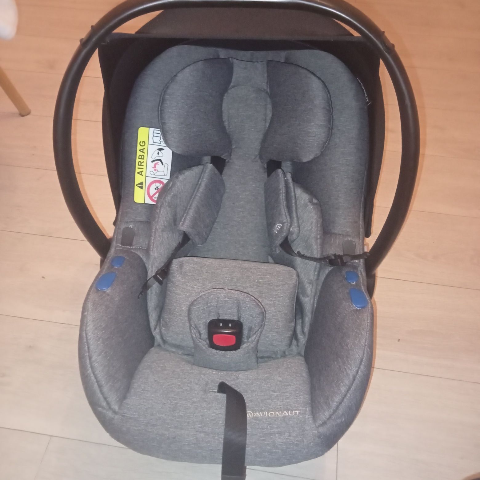 Fotelik Avionaut Pixel z bazą ISOFIX szary 0-13 kg