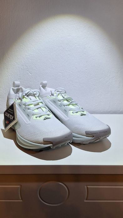 Кросівки Nike Pegasus Trail 5 GORE-TEX , FQ0908, US8.5 EU42 26.5CM