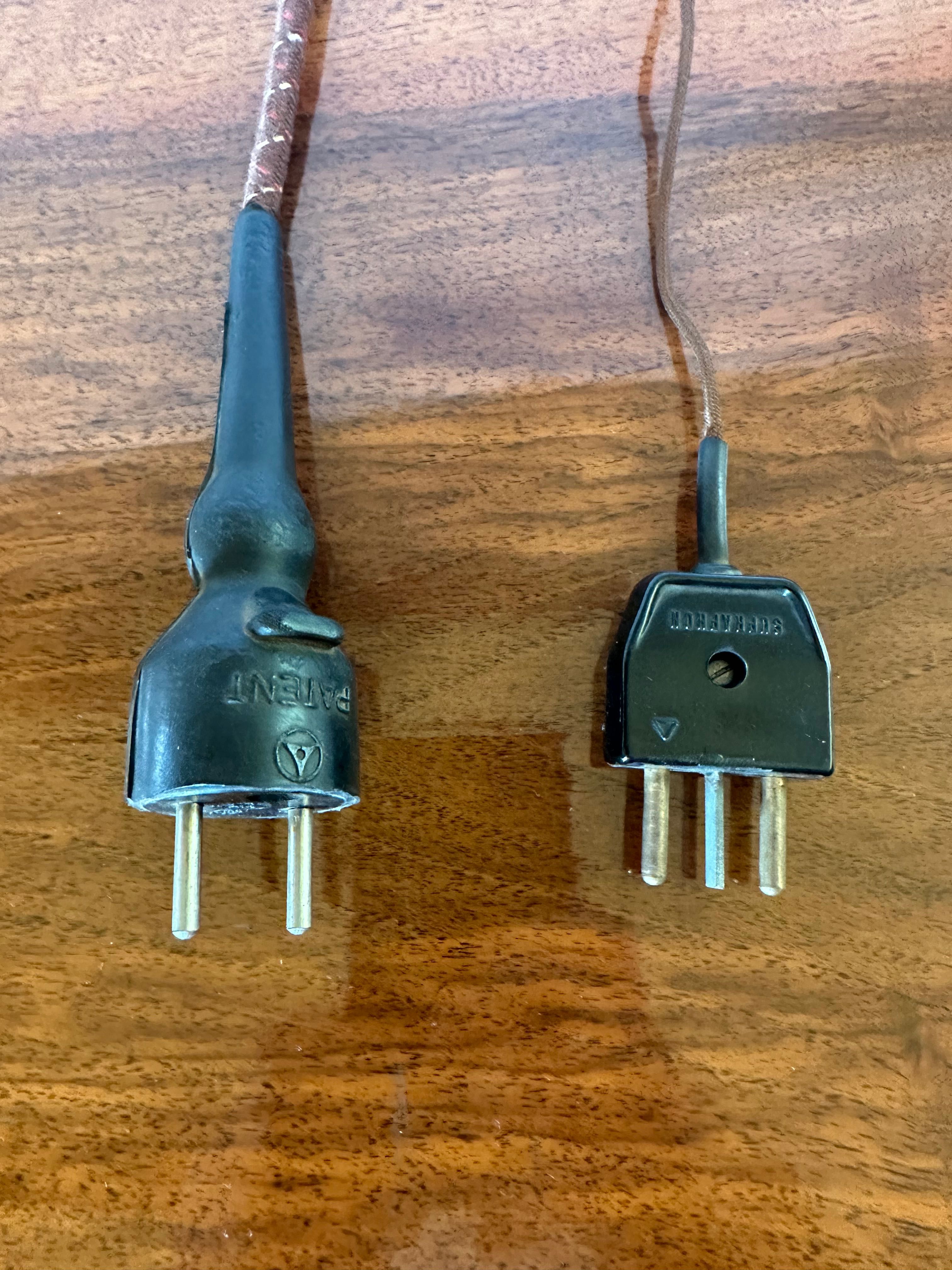 Szafka adapter/barek projektu J.Halabala lata 50-te design Art Deco