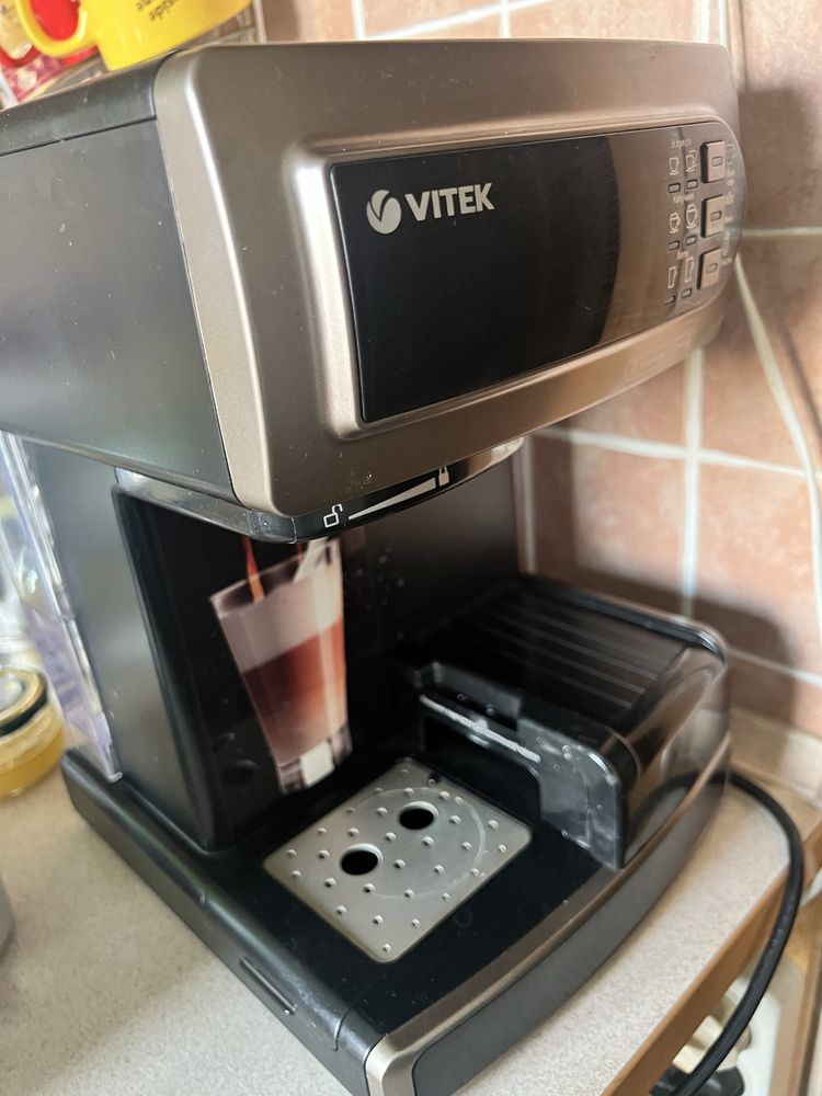 Кофемашина Vitek