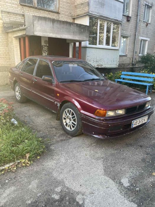 Мітсубіші галант в доброму стані