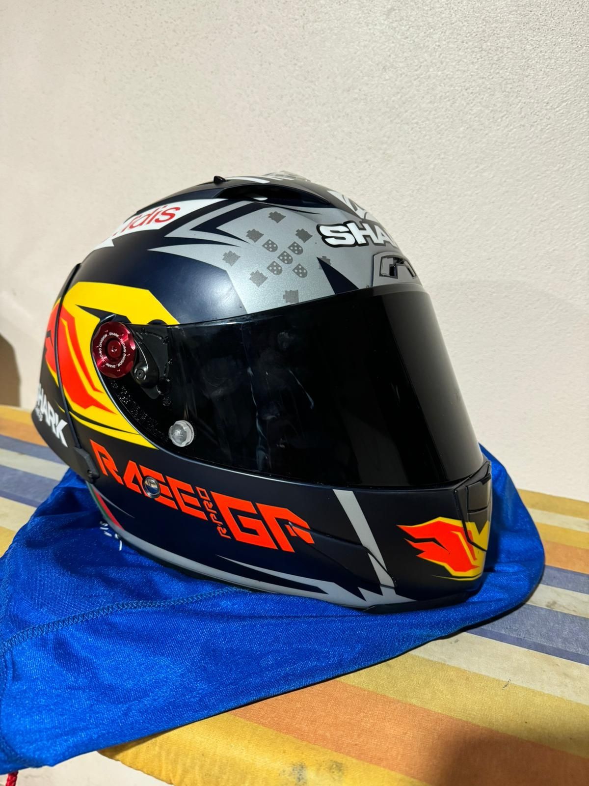 Capacete Shark race pro MO88