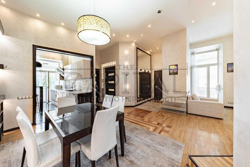 Большая Васильковская купити квартиру в центрі, 100 м2, рядом Гулливер