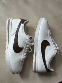 Nike cortez білі ориґінал жіночі 40 38 38.5 24 25.5 25