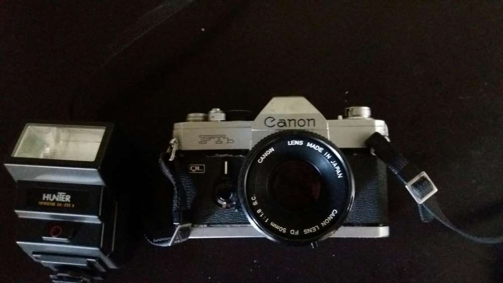 Máquina fotográfica analógica